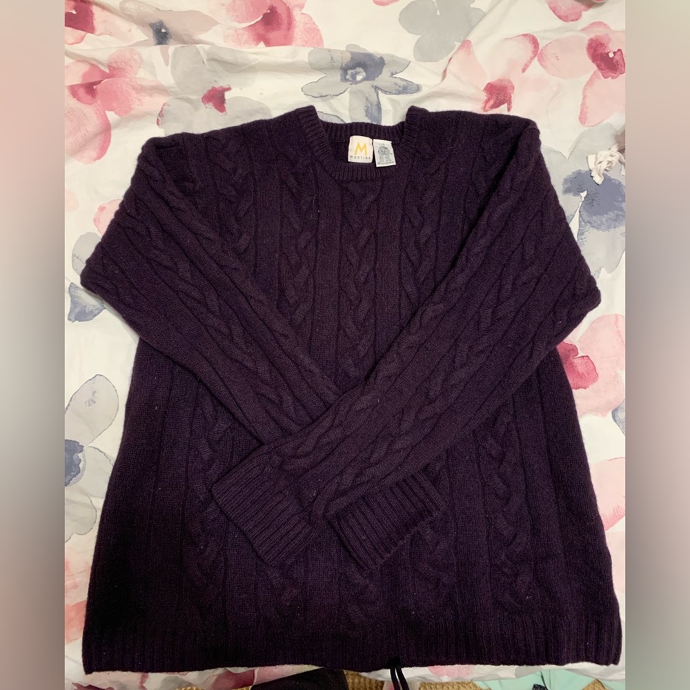 Mantles Large purple plum Cable Knit Sweater cozy soft knit